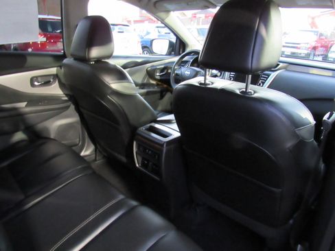 Used 2019 Nissan Murano SL image 27