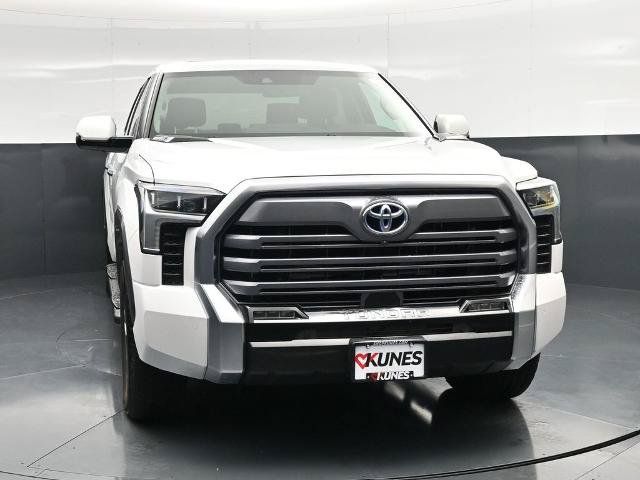 Used 2023 Toyota Tundra Limited AWD/4WD image 6