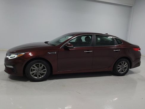 Used 2020 Kia Optima LX FWD image 2