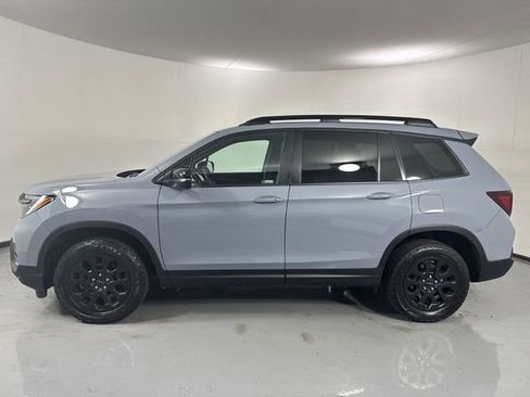 Used 2023 Honda Passport TrailSport image 29