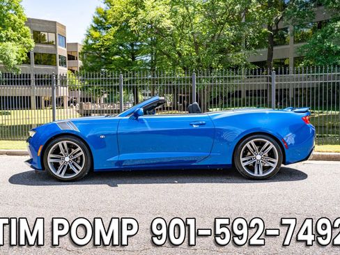 Used 2018 Chevrolet Camaro LT w/ RS Package RWD image 9