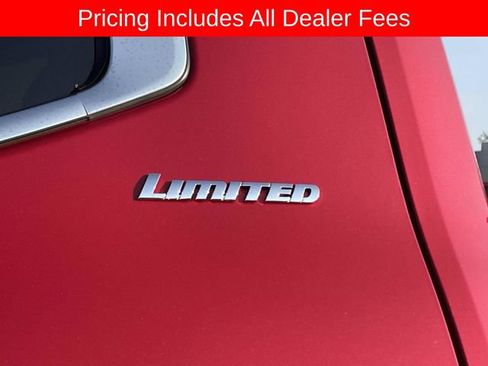 Used 2024 Toyota Tundra Limited AWD/4WD image 6