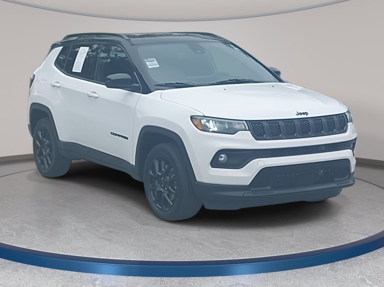 Used 2023 Jeep Compass Latitude AWD/4WD image 3