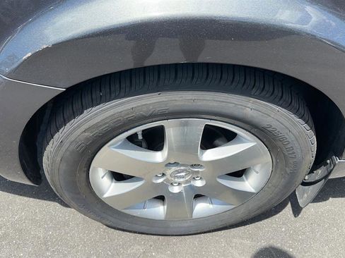 Used 2004 Nissan Quest SE w/ (SEA) Seat Pkg FWD image 14