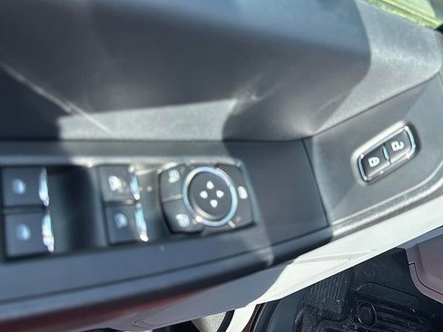 New 2025 Ford F250 XL w/ FX4 Off-Road Package image 16