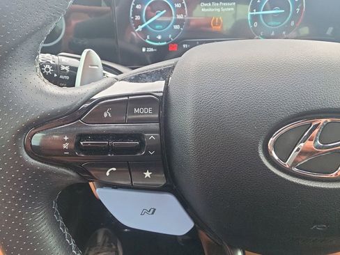 Used 2022 Hyundai Elantra N FWD image 19