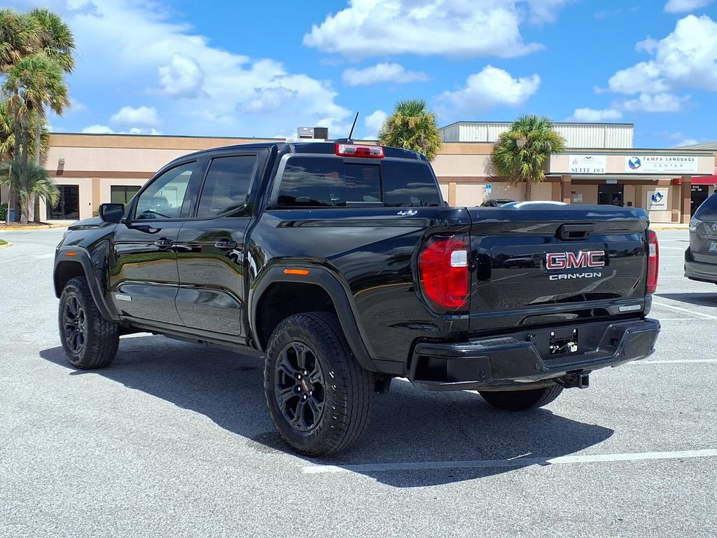 Used 2025 GMC Canyon Elevation w/ Convenience Package AWD/4WD image 5
