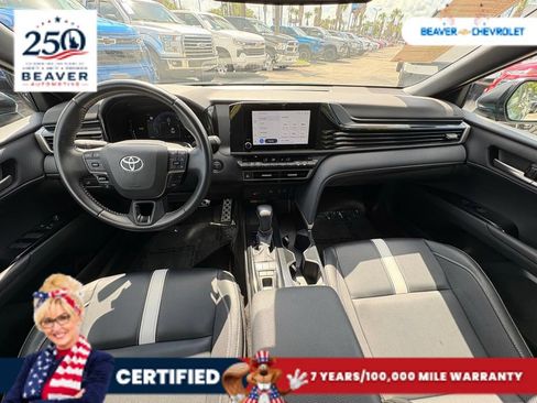 Used 2025 Toyota Camry SE FWD image 21