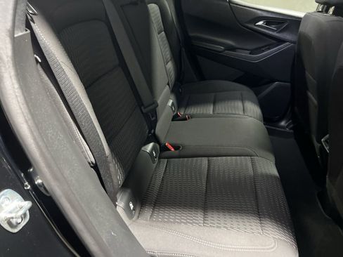 Used 2025 Chevrolet Equinox LT image 13