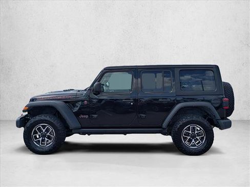 Used 2024 Jeep Wrangler Unlimited Rubicon AWD/4WD image 9