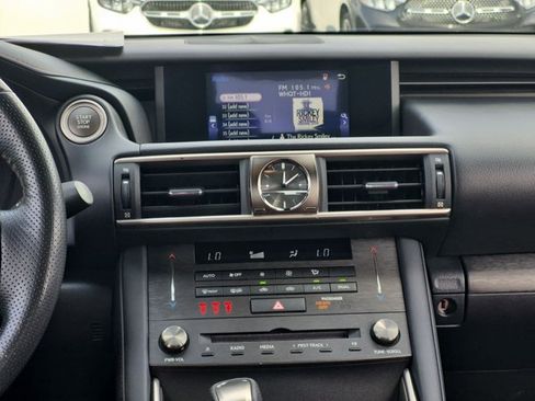 Used 2019 Lexus IS 300 F Sport w/ F Sport Package RWD image 14