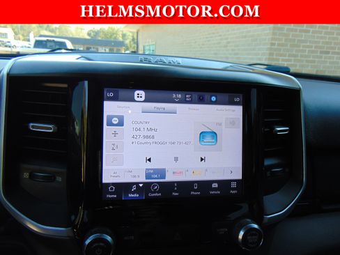 Certified 2022 RAM 2500 Big Horn w/ Night Edition image 27