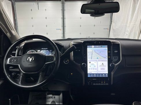 Used 2024 RAM 3500 Laramie image 17