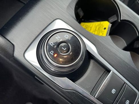 Used 2025 Ford Escape ST-Line AWD/4WD image 28