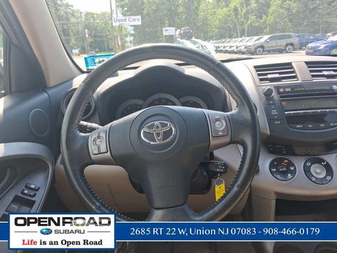 Used 2008 Toyota RAV4 Limited AWD/4WD image 22