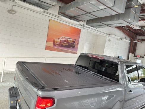 Used 2020 Chevrolet Silverado 1500 LTZ w/ LTZ Premium Package image 5