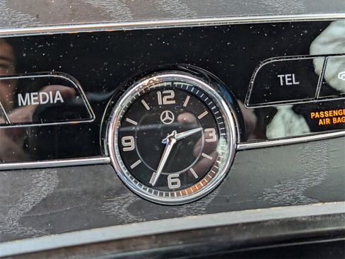 Used 2019 Mercedes-Benz C 300 Sedan image 30