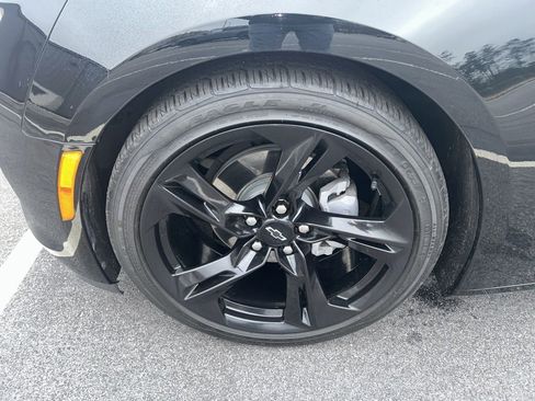 Used 2023 Chevrolet Camaro LT w/ RS Package image 9