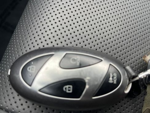 Used 2025 Hyundai Santa Fe SEL image 24