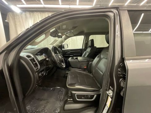 Used 2022 RAM 1500 Laramie AWD/4WD image 10