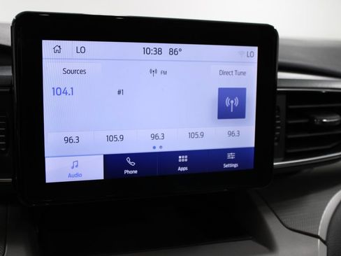 Used 2023 Ford Explorer XLT w/ Equipment Group 202A AWD/4WD image 39