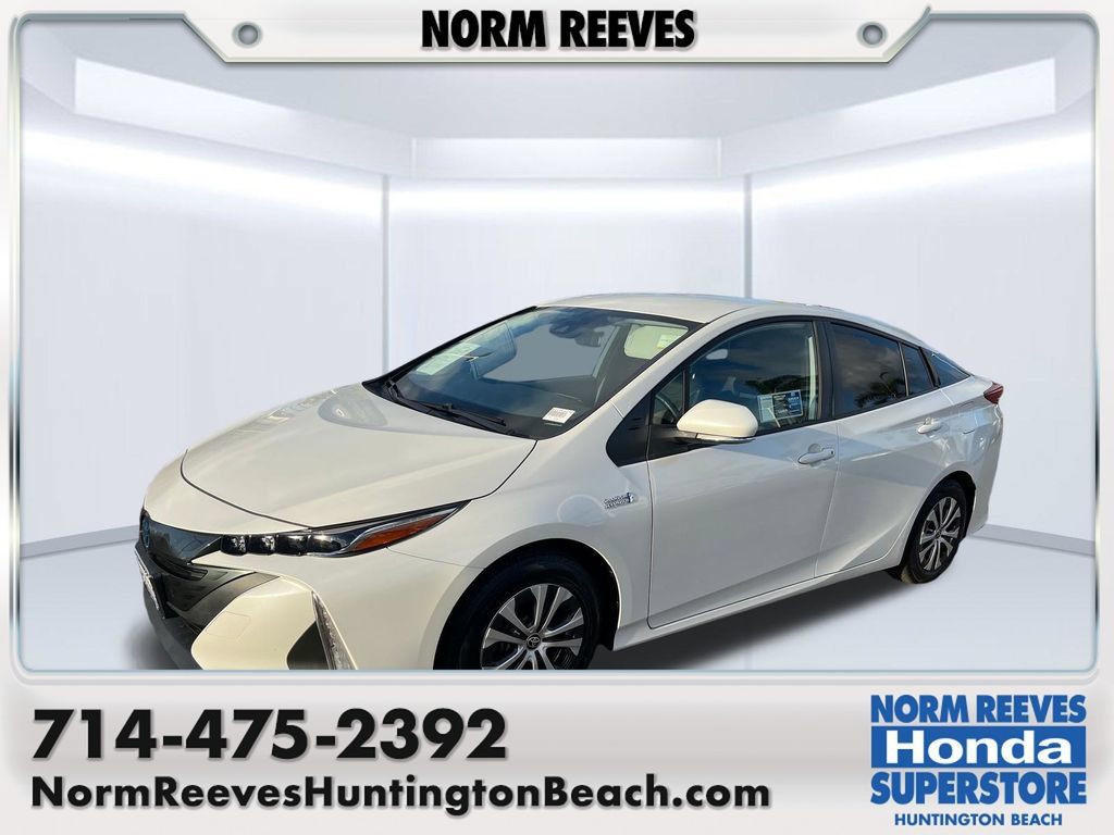 Used 2021 Toyota Prius Prime XLE w/ Carpet Mat Package (TMS) FWD 360° Tour