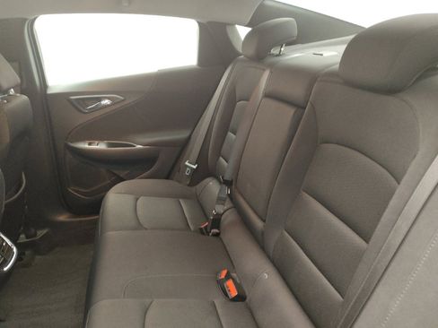 Used 2024 Chevrolet Malibu LT image 18