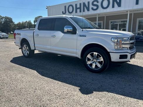 Used 2018 Ford F150 Platinum w/ Equipment Group 701A Luxury image 2