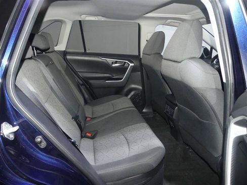 Used 2020 Toyota RAV4 XLE w/ Convenience Package AWD/4WD image 28