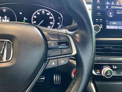 Used 2021 Honda Accord Sport image 28