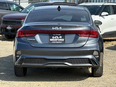 Used 2024 Kia Forte LXS FWD image 5