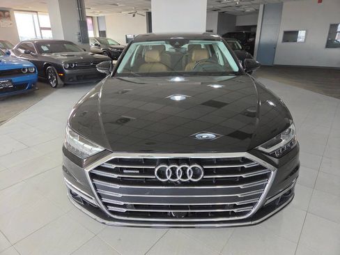Used 2019 Audi A8 L 3.0T image 2