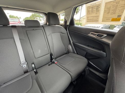 Used 2026 Kia Sportage LX FWD image 37