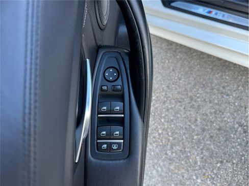 Used 2017 BMW M3 image 27