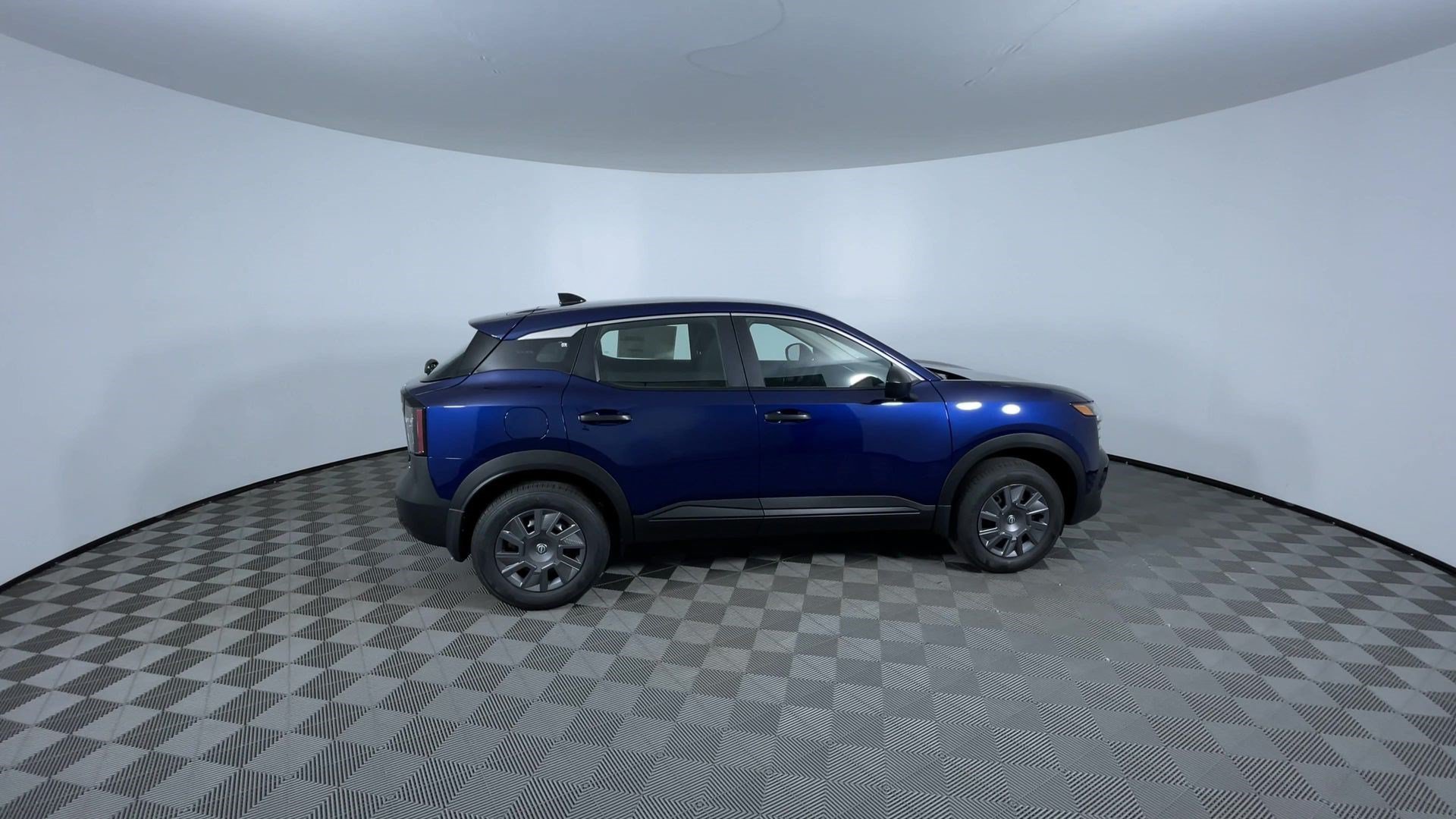 Certified 2026 Nissan Kicks S AWD/4WD image 9