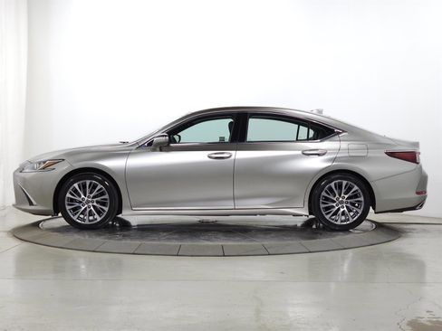 Used 2019 Lexus ES 350 Premium image 4