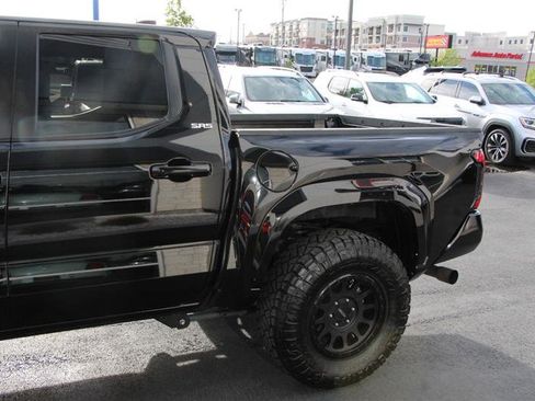 Used 2024 Toyota Tacoma SR5 image 5