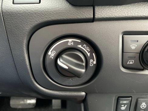 New 2026 Nissan Frontier PRO-4X w/ Pro-4x Convenience Package image 22