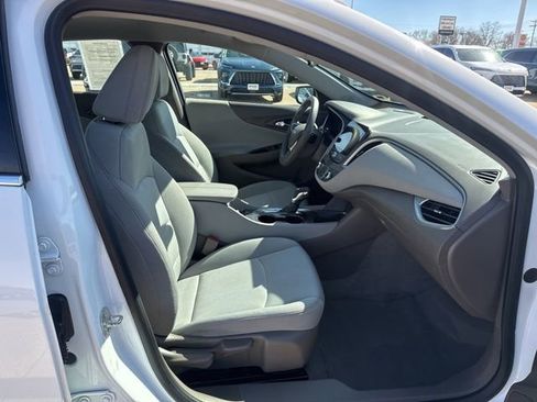 Used 2024 Chevrolet Malibu LT image 47