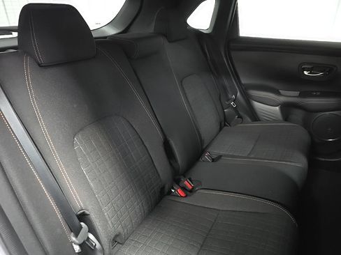 Used 2024 Honda HR-V Sport image 16