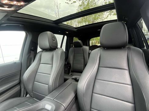 Used 2022 Mercedes-Benz GLS 450 4MATIC image 10