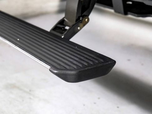 Used 2024 Ford F350 Limited w/ FX4 Off-Road Package image 46