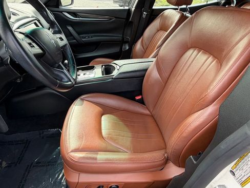 Used 2016 Maserati Ghibli image 18