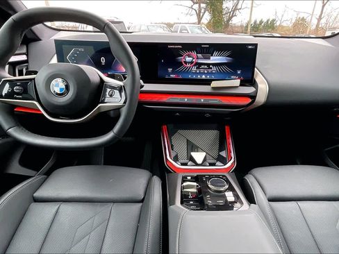 Used 2025 BMW X3 xDrive30i w/ Convenience Package image 15