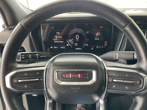 Used 2025 GMC Terrain Elevation AWD/4WD image 10
