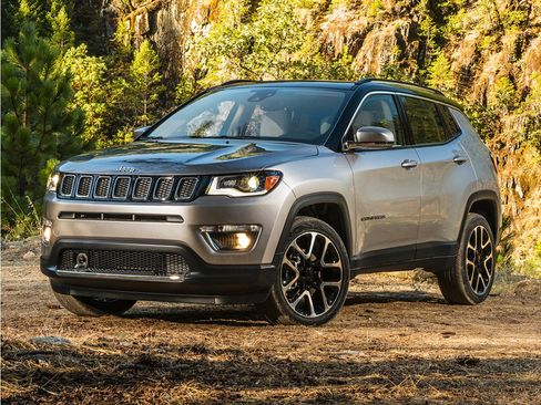 Used 2018 Jeep Compass Limited w/ Navigation Group AWD/4WD image 1