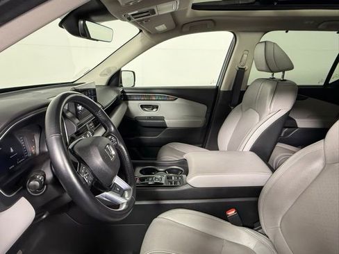 Used 2023 Honda Pilot Elite image 28