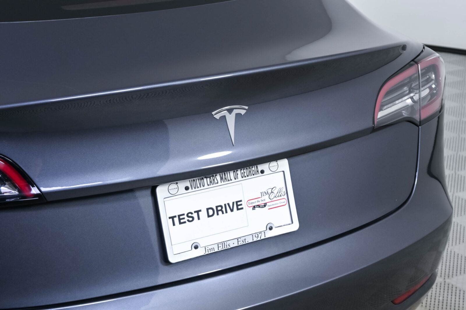 Used 2023 Tesla Model 3 Standard Range RWD image 35
