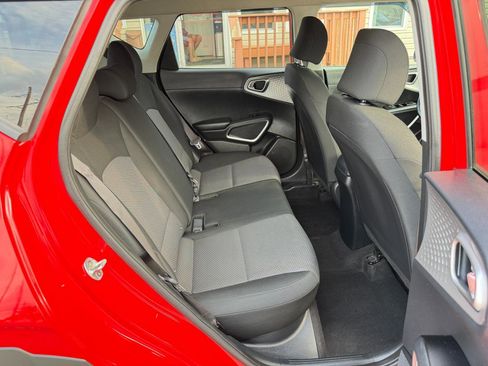 Used 2021 Kia Soul X-Line FWD image 34