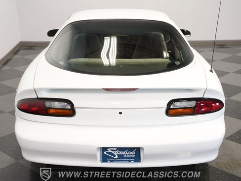 Used 2001 Chevrolet Camaro Z28 w/ Preferred Equipment Group image 27